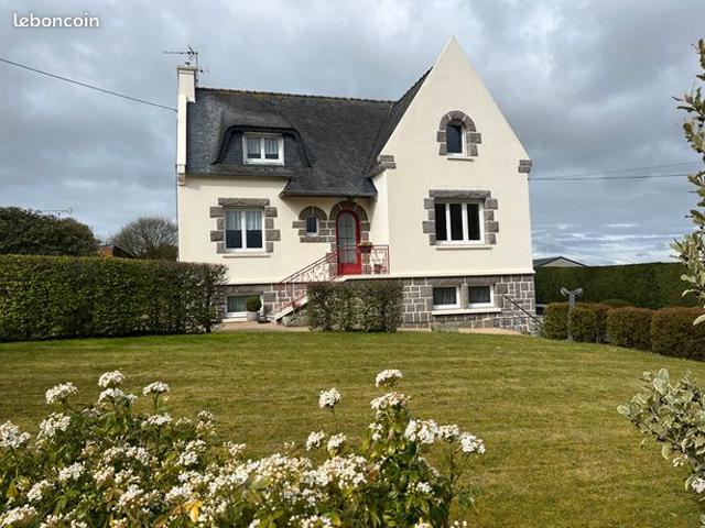 Maison 8 pièces 146 m²