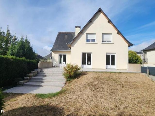Maison 8 pièces 147 m²