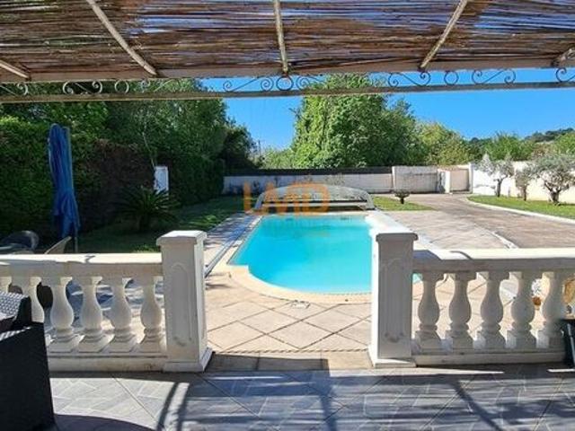 Maison 8 pièces 147 m²