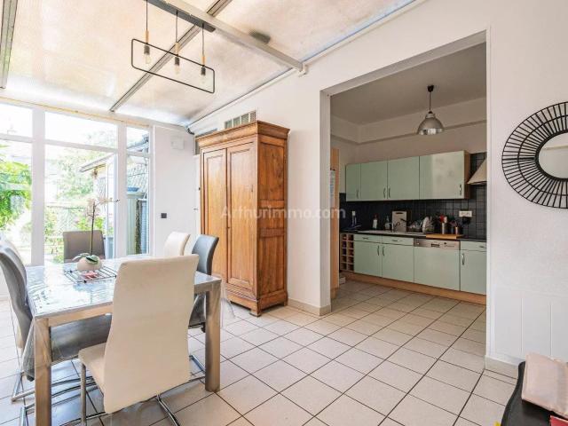 Maison 8 pièces 147 m²