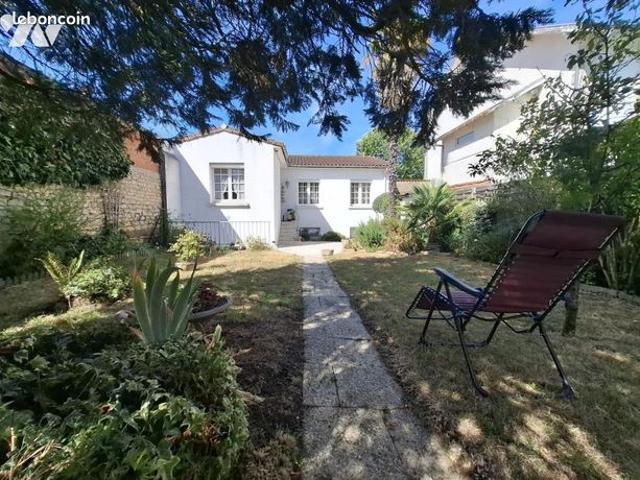 Maison 8 pièces 147 m²
