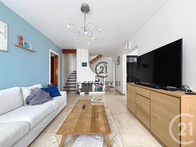 Maison 8 pièces 147 m²