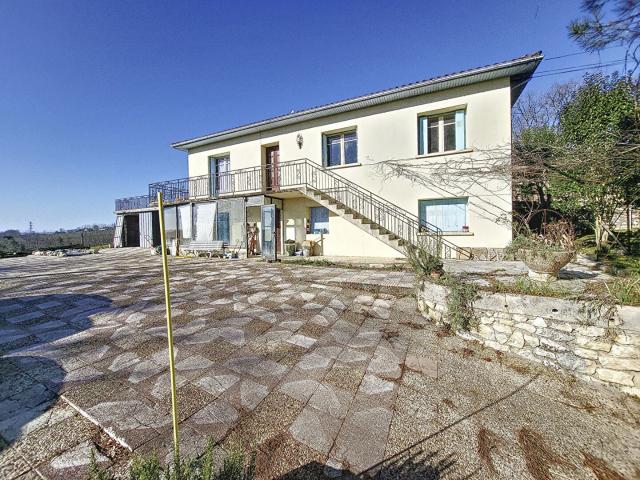 Maison 8 pièces 147 m²