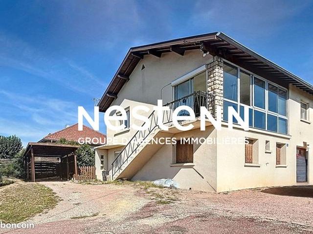 Maison 8 pièces 147 m²