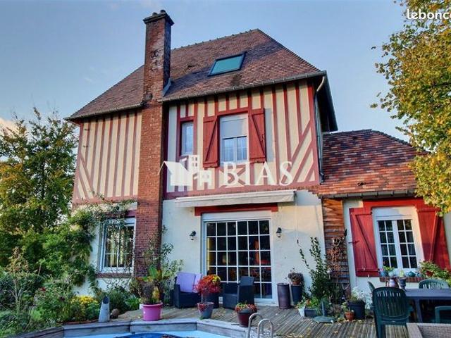 Maison 8 pièces 147 m²