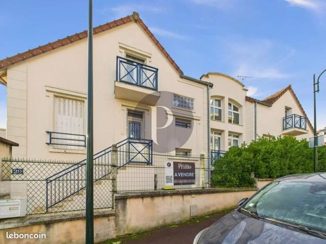 Maison 8 pièces 148 m²