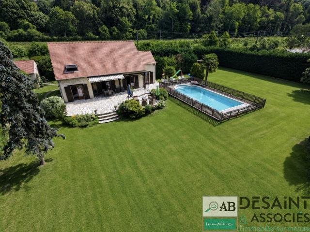 Maison 8 pièces 148 m²