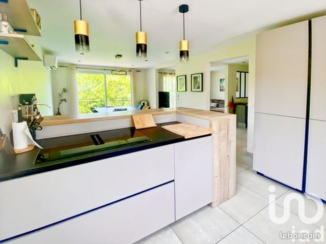 Maison 8 pièces 148 m²
