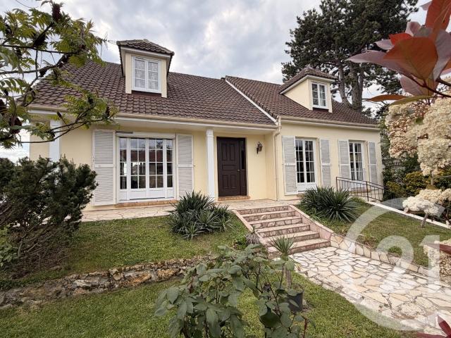 Maison 8 pièces 148 m²