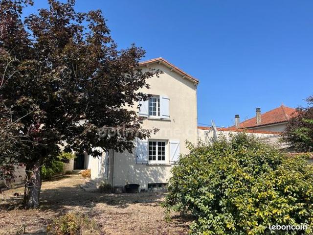 Maison 8 pièces 148 m²
