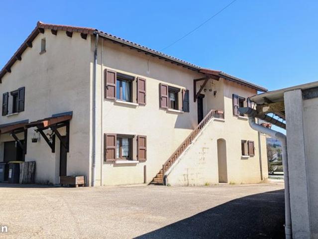 Maison 8 pièces 148 m²