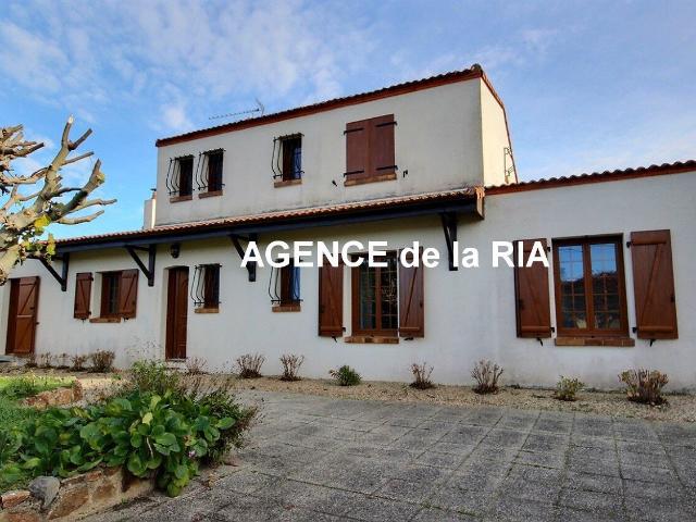 Maison 8 pièces 148 m²
