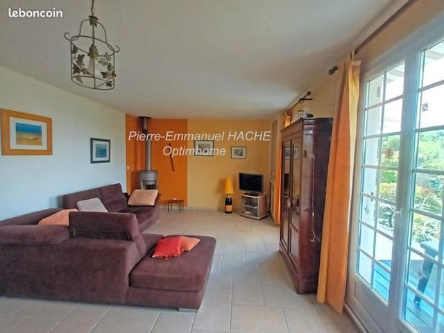 Maison 8 pièces 148 m²