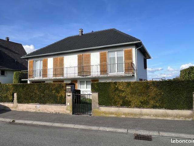 Maison 8 pièces 148 m²