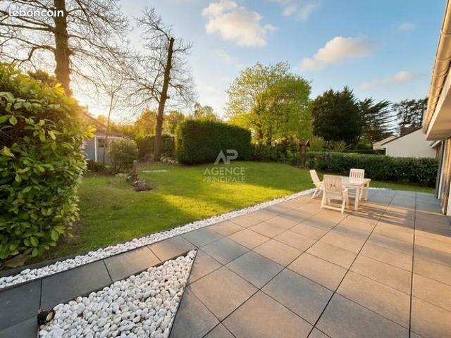 Maison 8 pièces 148 m²