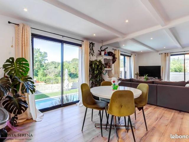 Maison 8 pièces 149 m²
