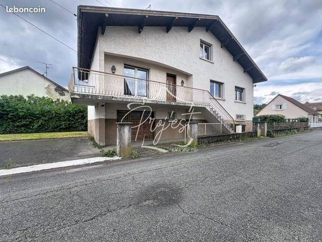 Maison 8 pièces 140 m²