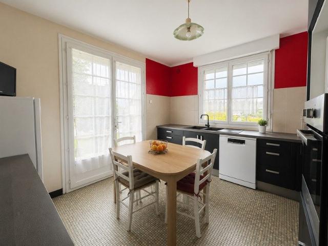 Maison 8 pièces 140 m²