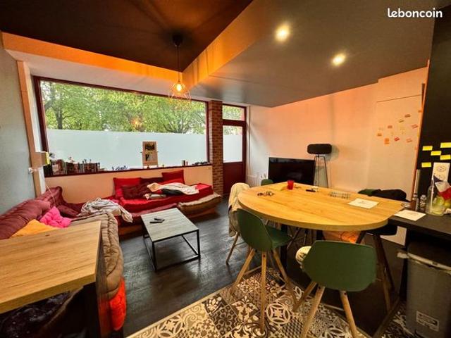 Maison 8 pièces 140 m²