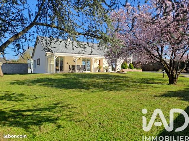 Maison 8 pièces 140 m²
