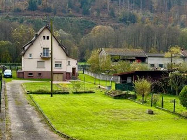 Maison 8 pièces 140 m²