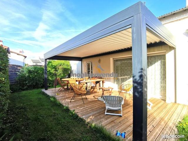 Maison 8 pièces 140 m²