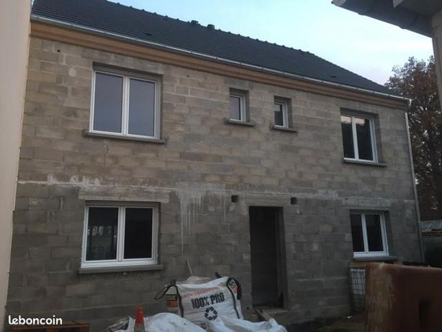 Maison 8 pièces 140 m²