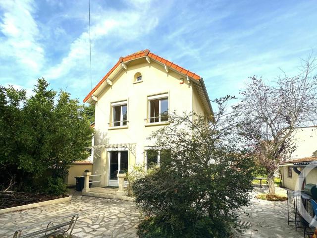 Maison 8 pièces 140 m²
