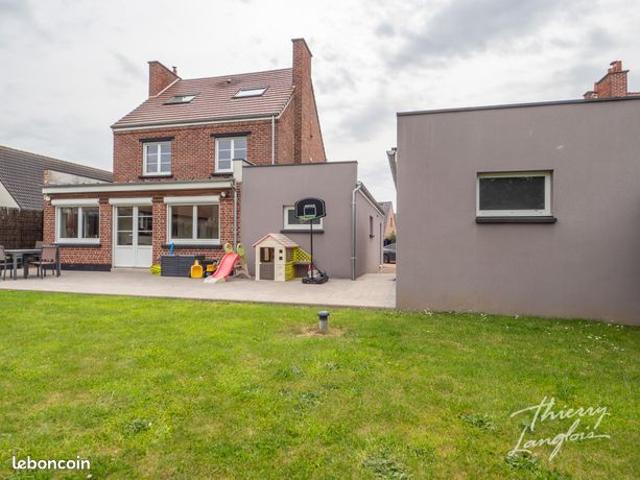 Maison 8 pièces 140 m²