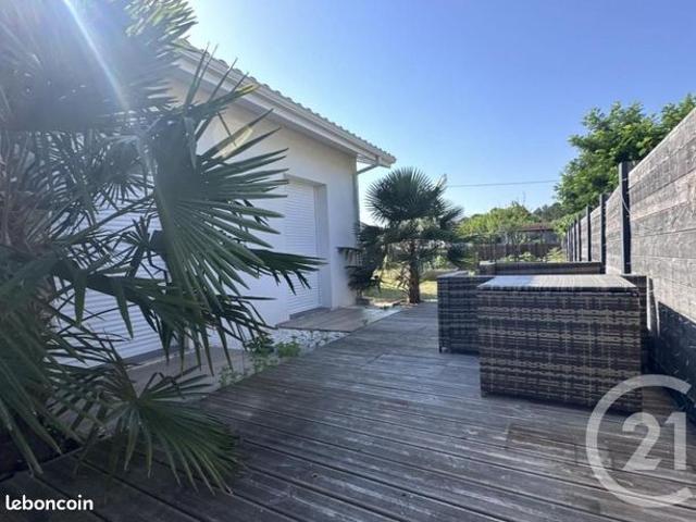 Maison 8 pièces 140 m²