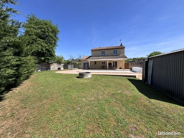 Maison 8 pièces 140 m²