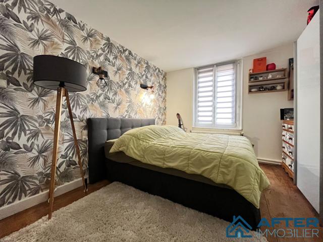 Maison 8 pièces 140 m²
