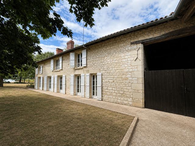 Maison 8 pièces 140 m²