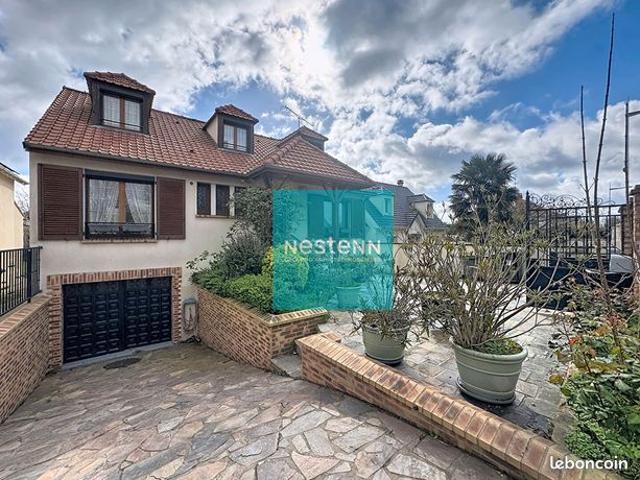 Maison 8 pièces 140 m²