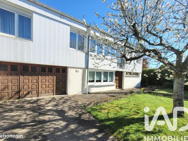 Maison 8 pièces 140 m²