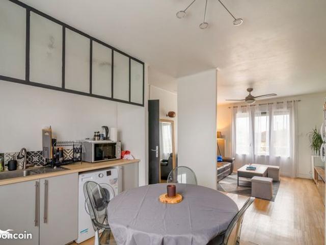 Maison 8 pièces 140 m²