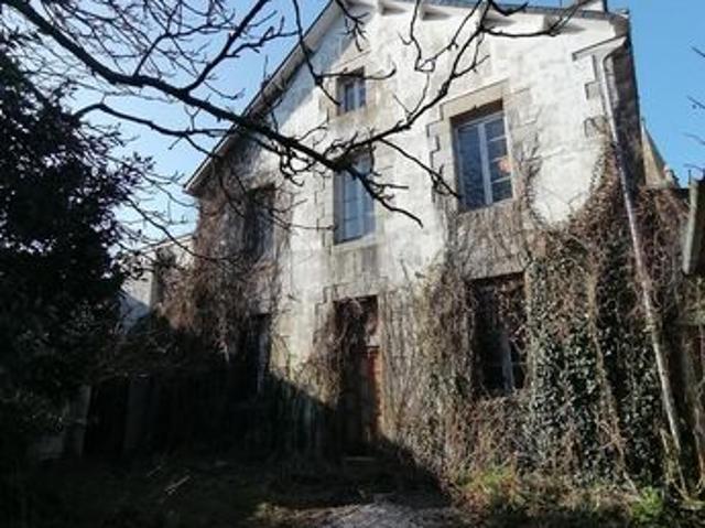 Maison 8 pièces 140 m²
