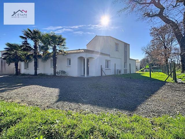 Maison 8 pièces 140 m²