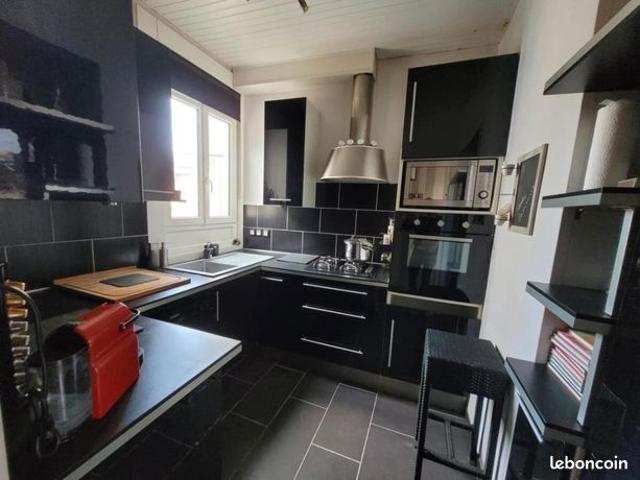 Maison 8 pièces 141 m²