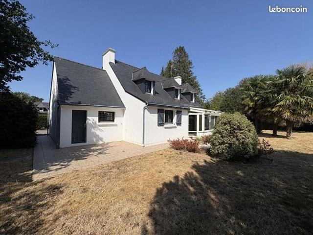 Maison 8 pièces 141 m²
