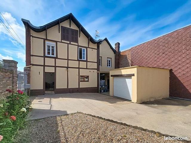 Maison 8 pièces 141 m²