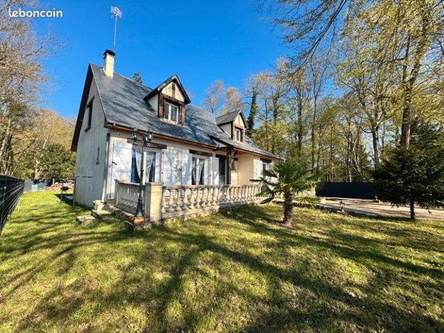 Maison 8 pièces 141 m²