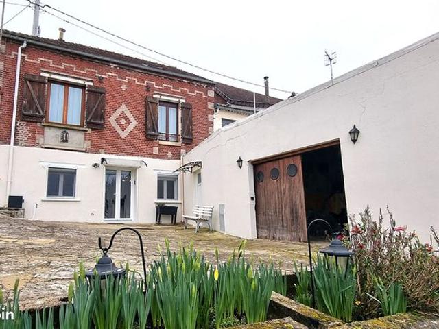 Maison 8 pièces 142 m²