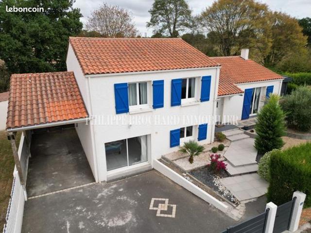 Maison 8 pièces 142 m²
