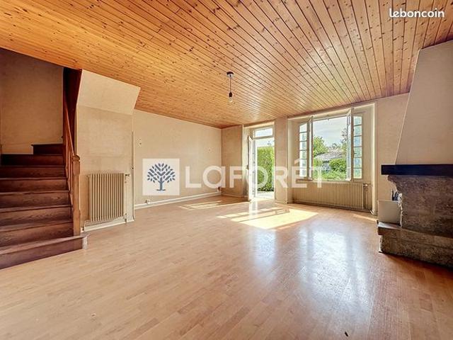 Maison 8 pièces 142 m²