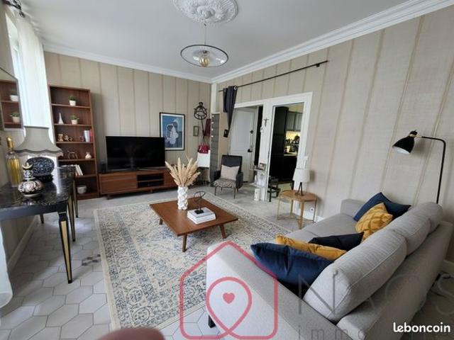 Maison 8 pièces 142 m²