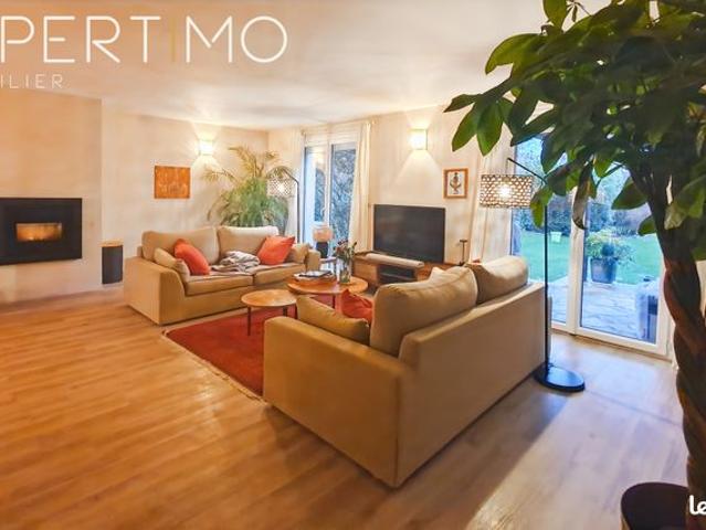 Maison 8 pièces 142 m²