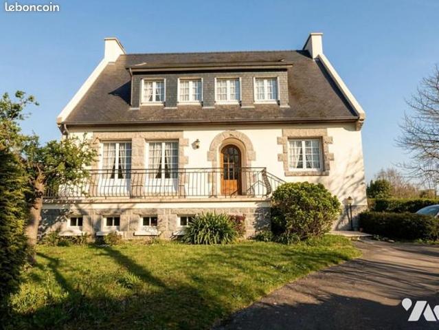 Maison 8 pièces 142 m²
