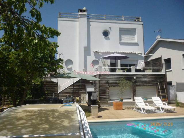 Maison 8 pièces 142 m²
