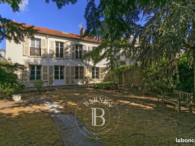 Maison 8 pièces 142 m²